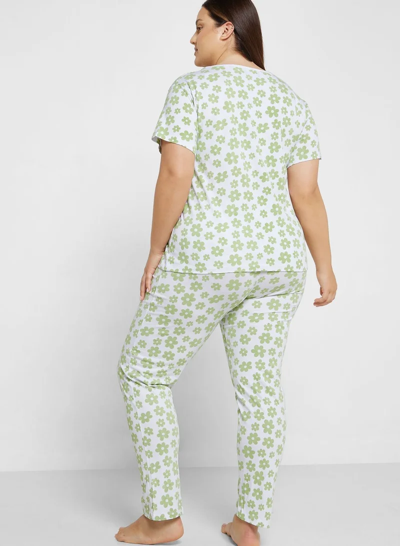 Ginger Plus Graphic Nightwear T-Shirt And Pyjama Set