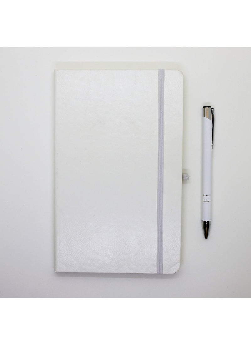 Ada Lazer Personalized Leather Undated Agenda and Pen Set  - Image 4