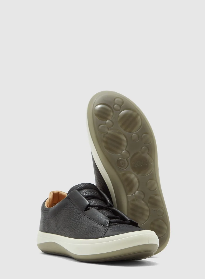 ECCO Low Top Sneaker
