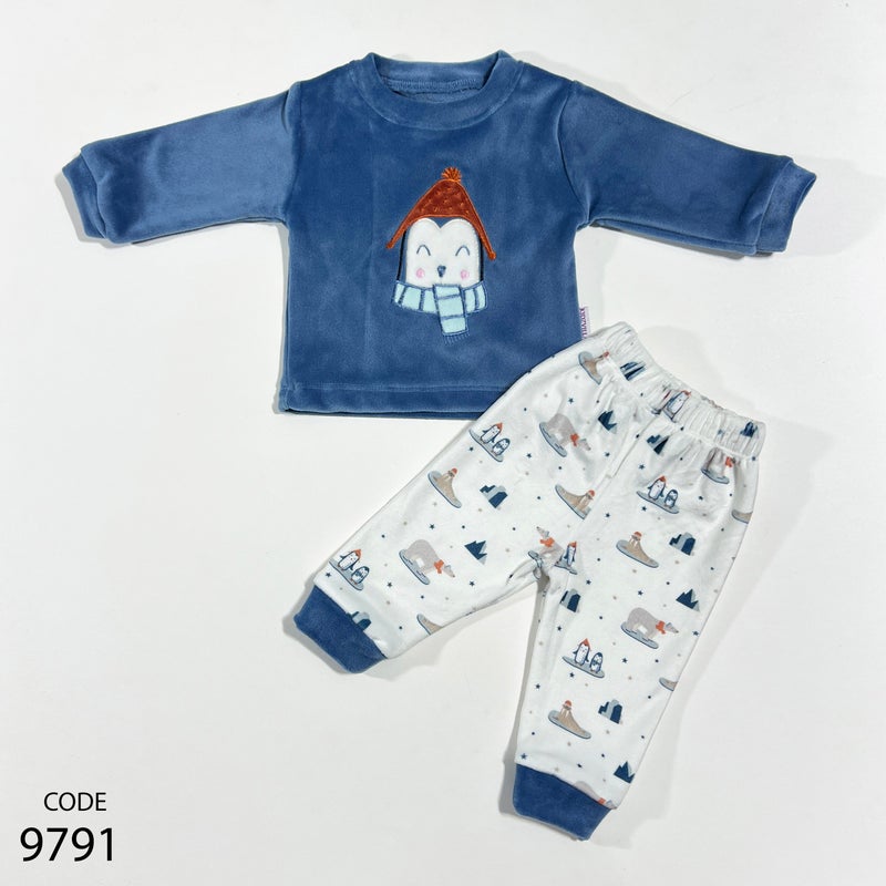 Kidzvilla Newborn Velvet Pajama Set 9791 - Image 1