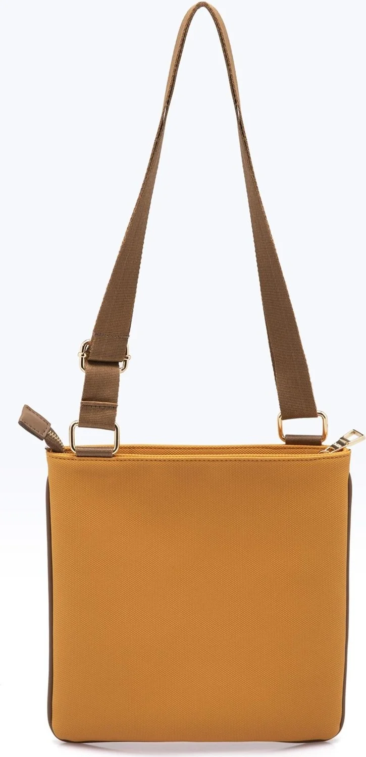 BEVERLY HILLS POLO CLUB 05BHPC8010-HR Mustard Women's Shoulder Bag