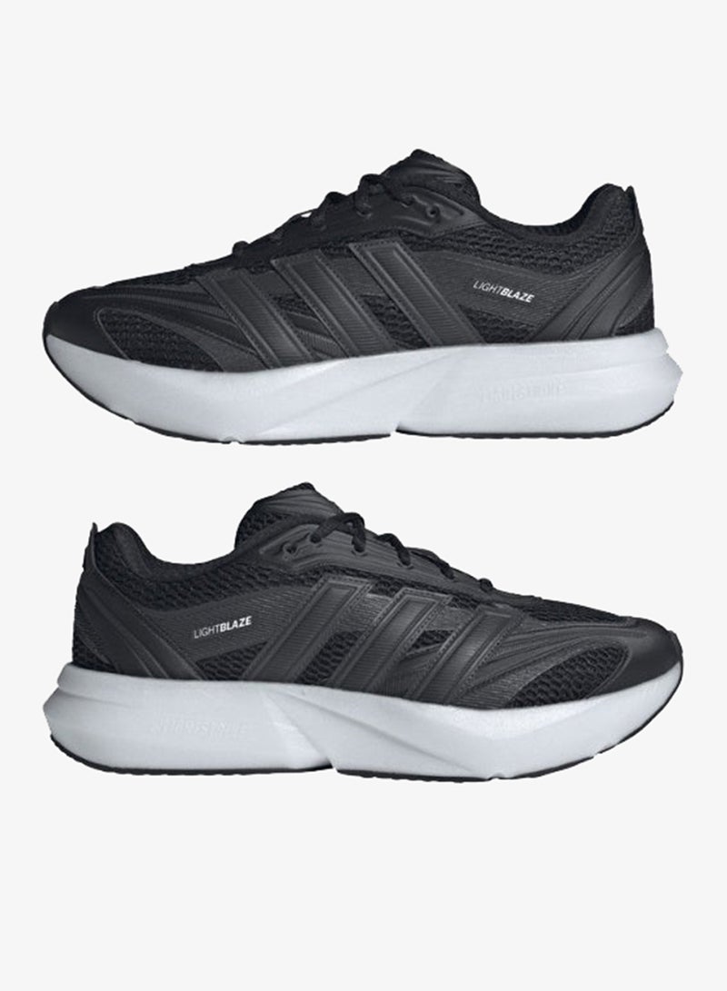 اديداس أحذية رياضية رجالية لايت بليز جلو إم سوداء - Image 1