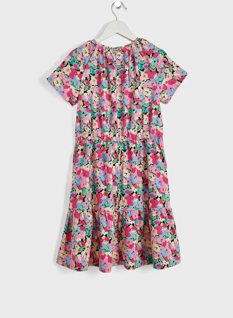 اونلي فستان بطبعة ورود