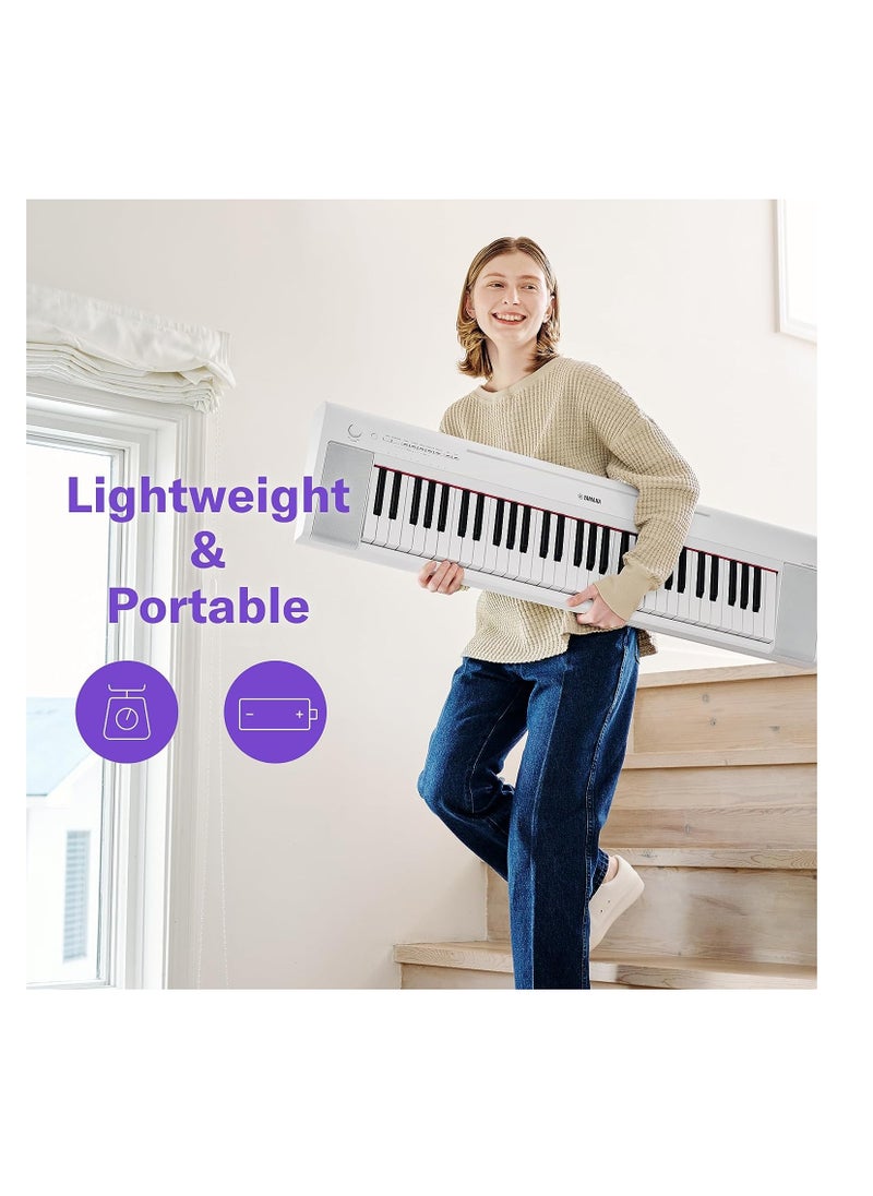 YAMAHA Yamaha NP-15 Portable Piano-Style Keyboard - Black  - Image 4