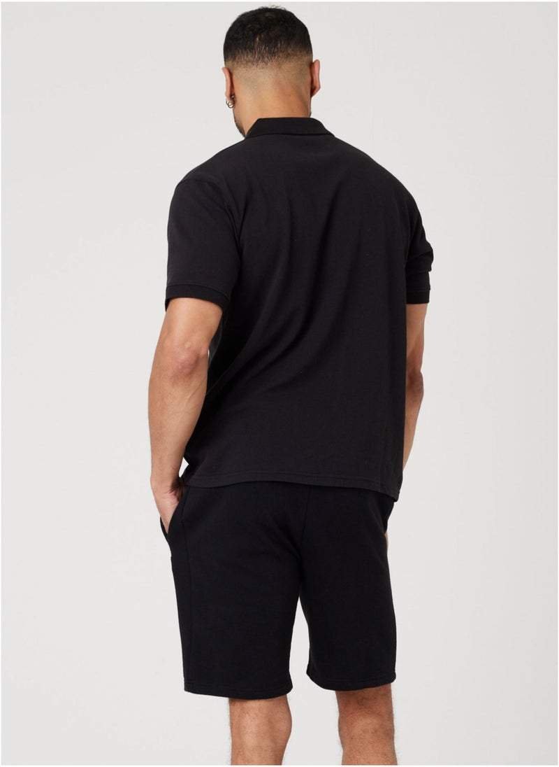 Voi Voi Buxton Street Men’s Polo & Shorts Set  - Image 5