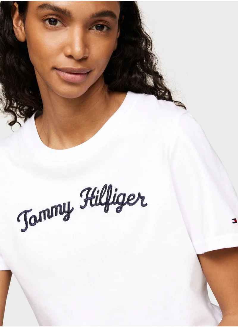 TOMMY HILFIGER Crew Neck Logo T-Shirt