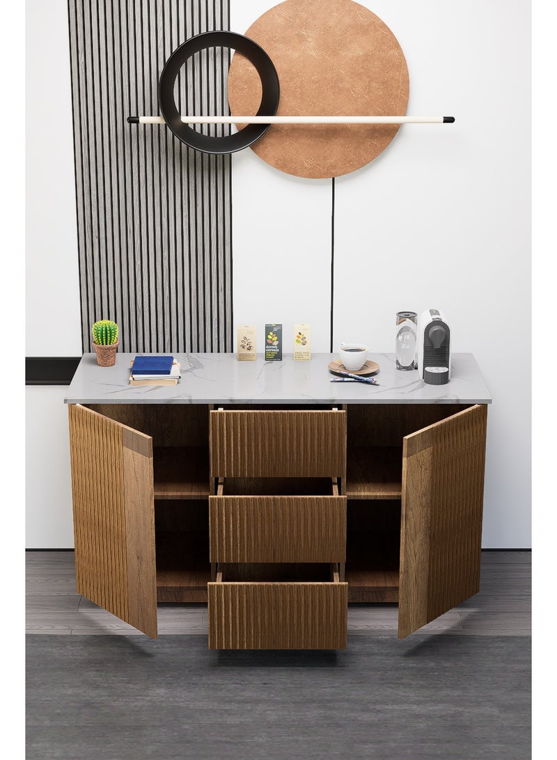 كوفي وورلد ركن قهوة باللون عسلي، صناعة وطنية عصرية بإضاءة جذابة. - Image 4