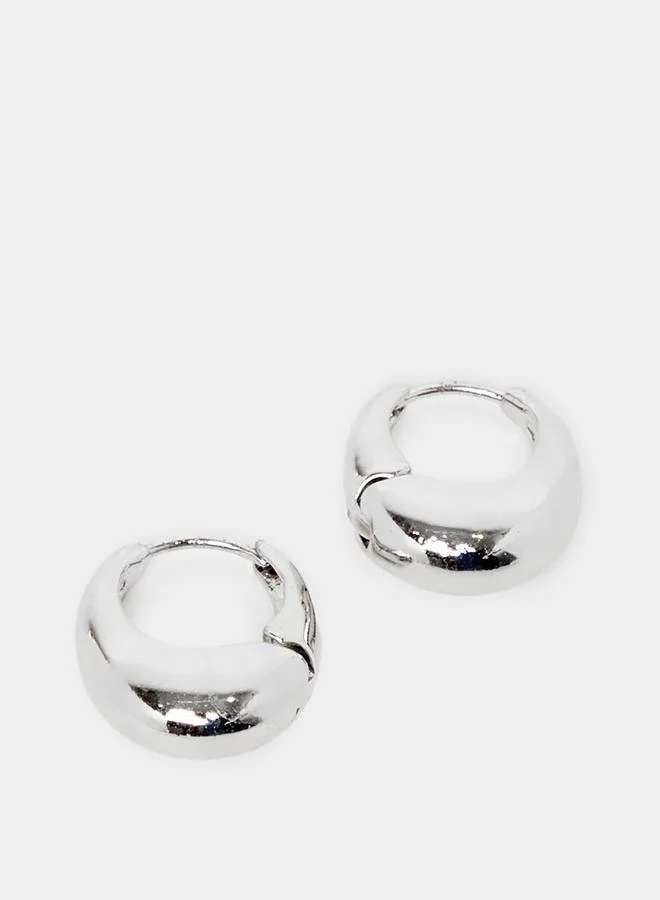 Styli Faux Pearl Ribbon Earrings