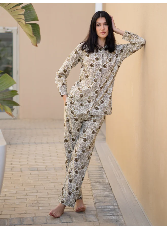 سانسكريتي هومز Sanskrutihomes Floral Printed Pure Cotton Shirt and Straight Pyjama Set