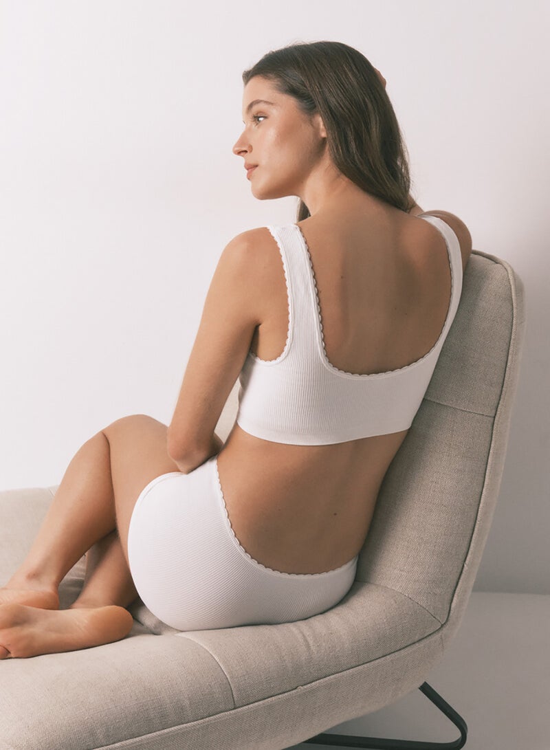 women'secret Women White Seamless Ribbed Sports Bra - Image 3