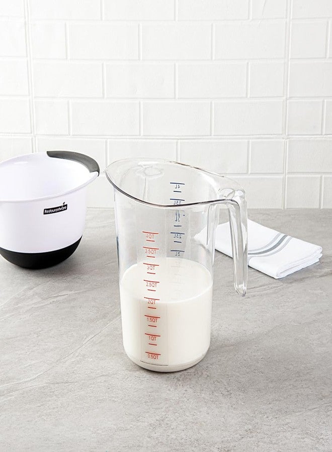 ريستورنت وير طقم أدوات قياس ريستورانت وير RW Base سعة 4 كوارت، يتضمن كوب قياس متين - وحدات مترية وإمبراطورية، وفوهة على شكل حرف V، ومقبض بلاستيكي شفاف مع مسند للإبهام، يتحمل درجات حرارة تصل إلى 248 درجة فهرنهايت. - Image 3