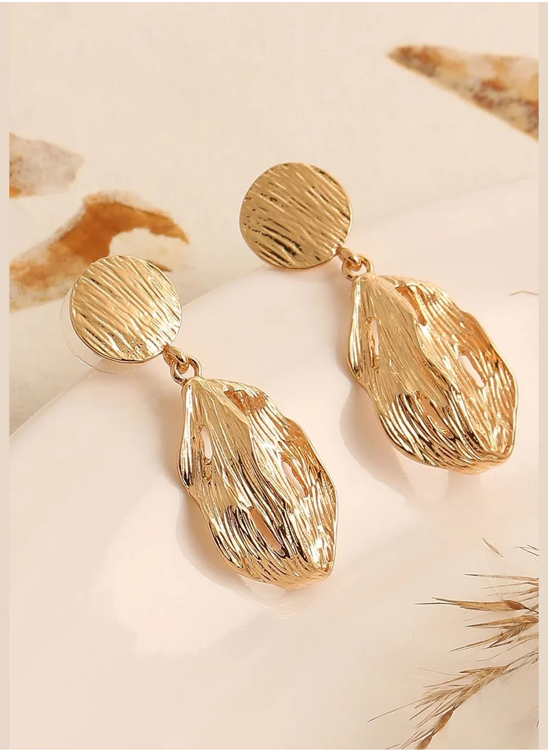 SOHI Gold Plated Party Designer Drop Earring For Women