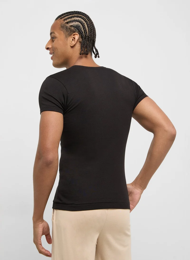 سفنتي فايف بيسيكس تي شيرت داخلي