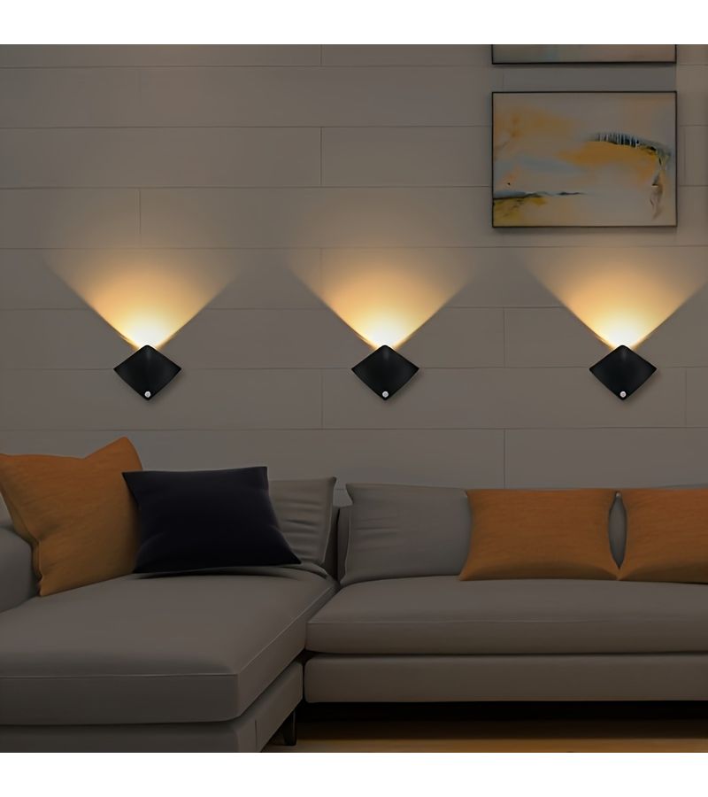 2Pcs Manta Ray Shaped Indoor Night Light LED Motion Sensor Stair Wall Lamp White Warm Cool White Battery Operated Decorative Light For Bedroom Stairway Hotel - Image 1