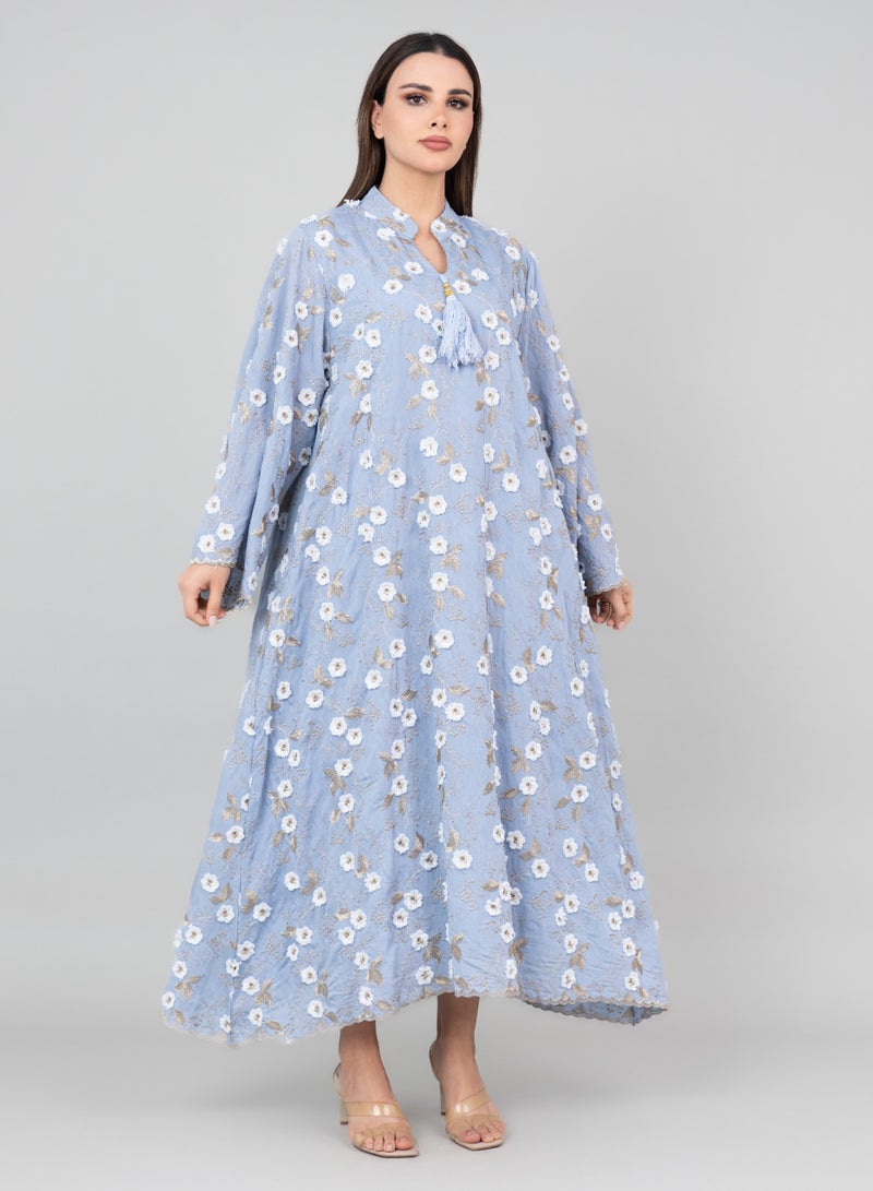 اكسا جلابية مطرزة بنقوش زهور أورا  أزرق - Image 1