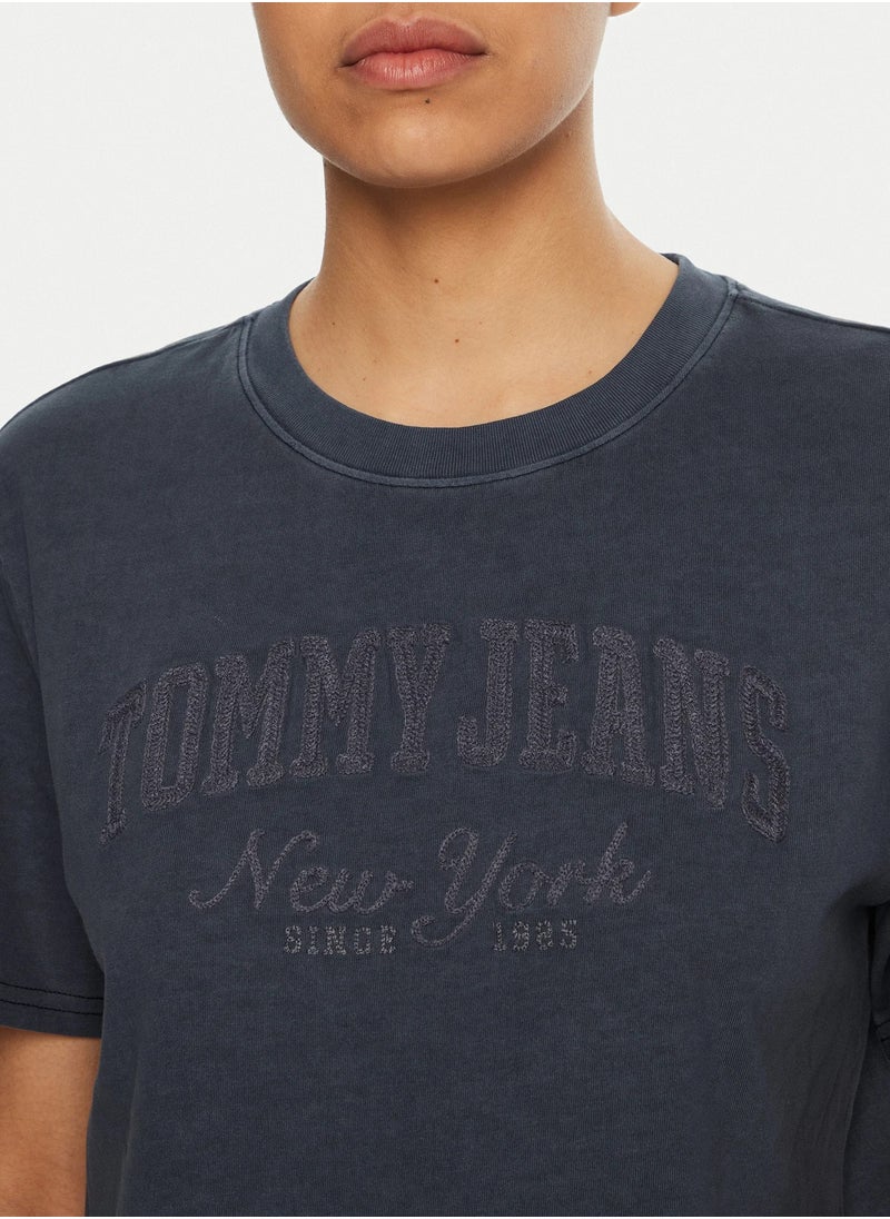 TOMMY JEANS Crew Neck Graphic T-Shirt  - Image 3