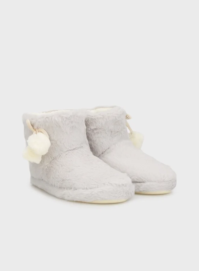 ليلا Lela Soft Textured Plush Pompom Slippers Women's Slippers 6722003