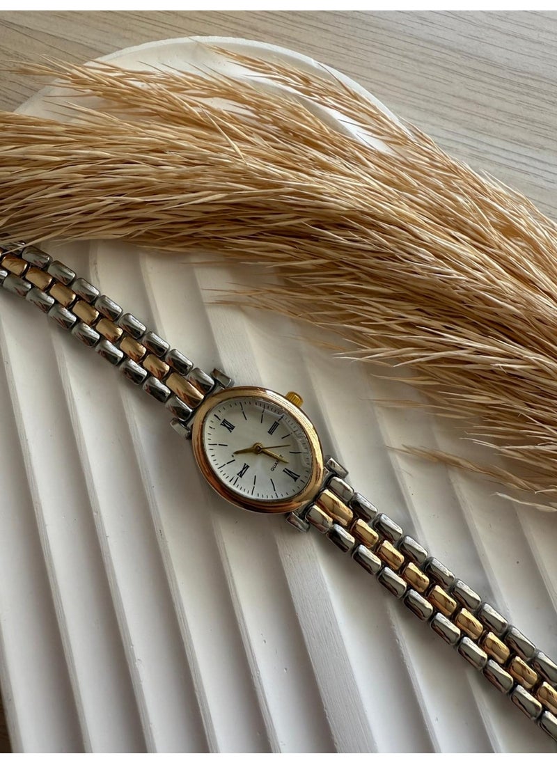 QUARTZ Retro Minimal Straw Strap Vintage Women's Wristwatch  - Image 4