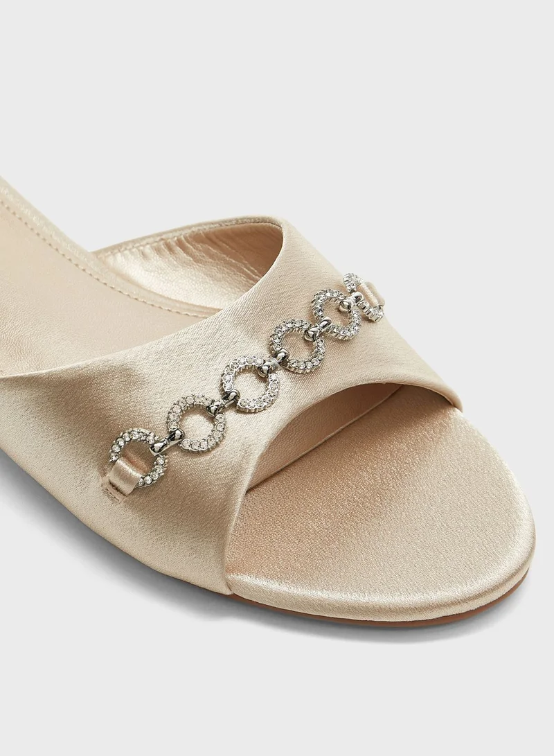 shoexpress One Strap Flat Sandals
