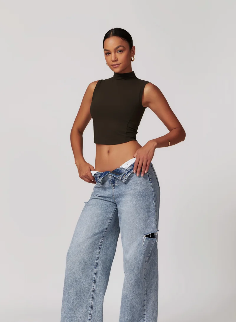 KAWN.YOGA Womens High-Neck Sleeveless Crop Top