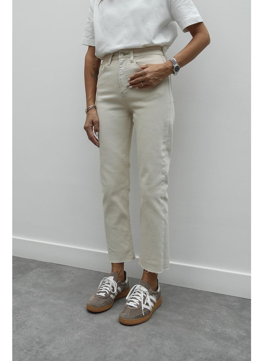 Havoş Beige Boy Fit Cut Leg Jeans  - Image 5