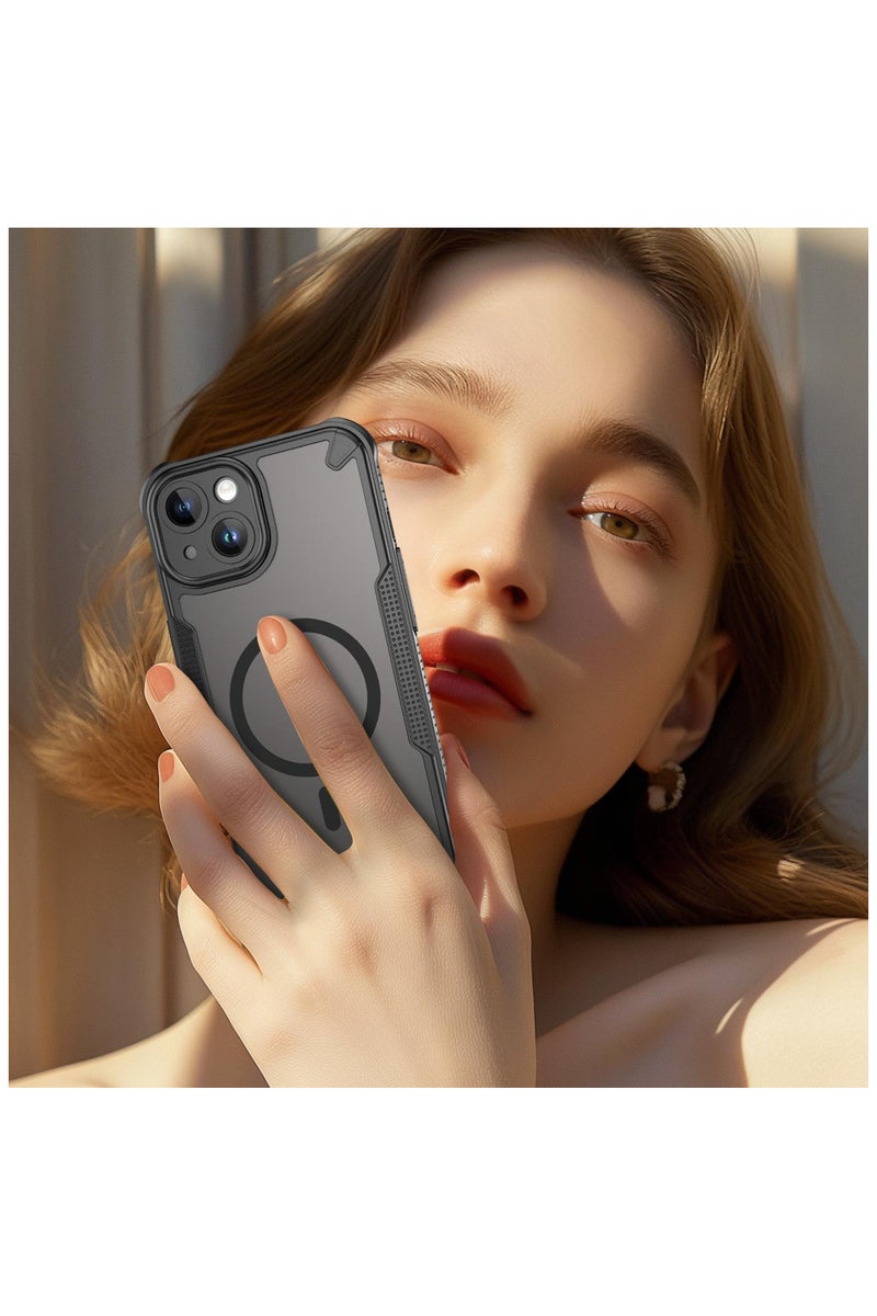 غطاء حمايه لهاتف ايفون 13 جراب ارمور مغناطيسي ياتي بحواف مرتفعة حول الشاشة وعدسة الكاميرا تساعد على منع الخدوش - أسود - Image 3
