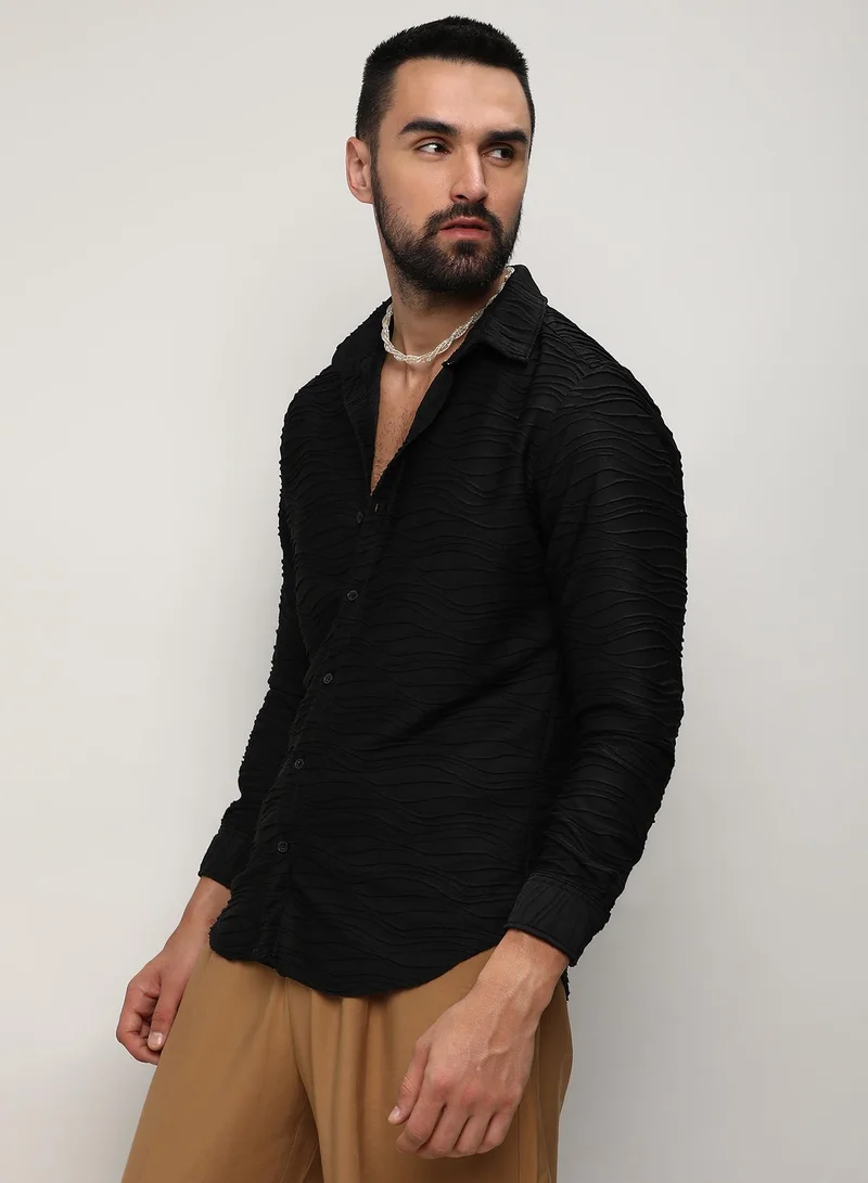 Campus Sutra Campus Sutra Men's Midnight Black Self-Design Wave Shirt For Casual Wear | Spread Collar | Long Sleeves | Button Closure | Shirt Crafted With Comfort Fit For Everyday Wear
