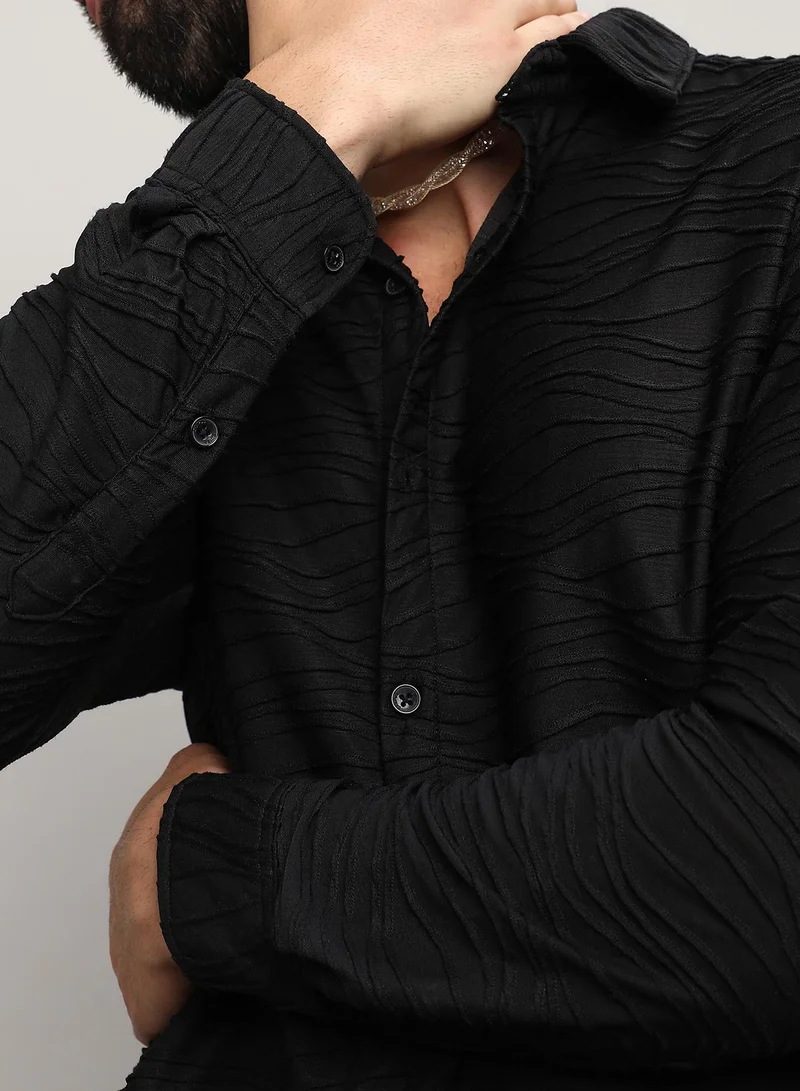 Campus Sutra Campus Sutra Men's Midnight Black Self-Design Wave Shirt For Casual Wear | Spread Collar | Long Sleeves | Button Closure | Shirt Crafted With Comfort Fit For Everyday Wear