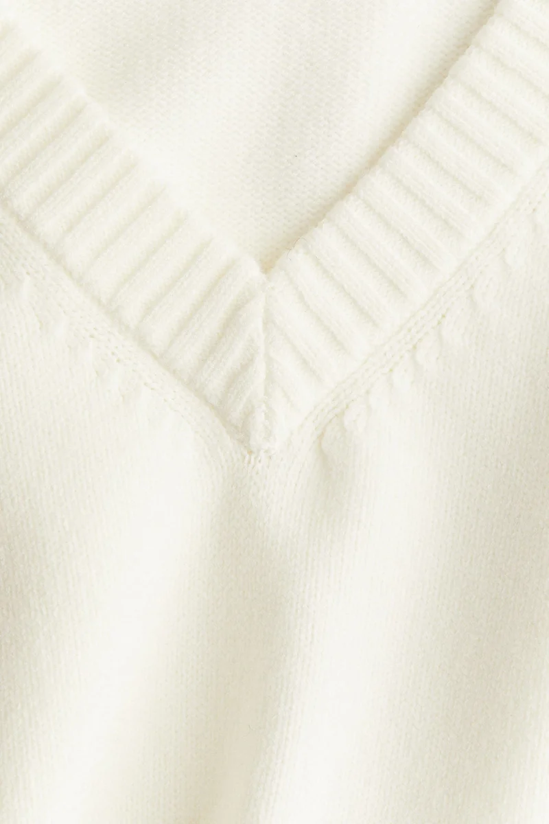 H&M Knitted V-neck dress