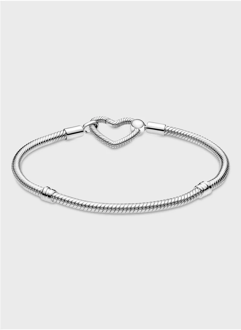 PANDORA  Pandora Moments Heart Closure Snake Chain Bracelet for Women | Best Price UAE