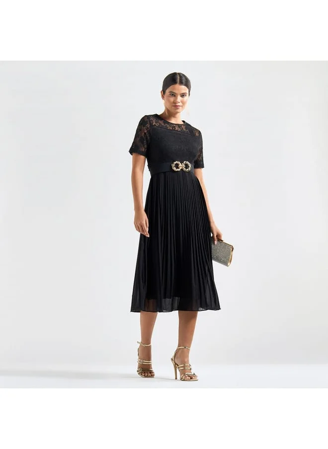 FAV Pleated A-line Midi Dress with Round Neck and Lace Detail