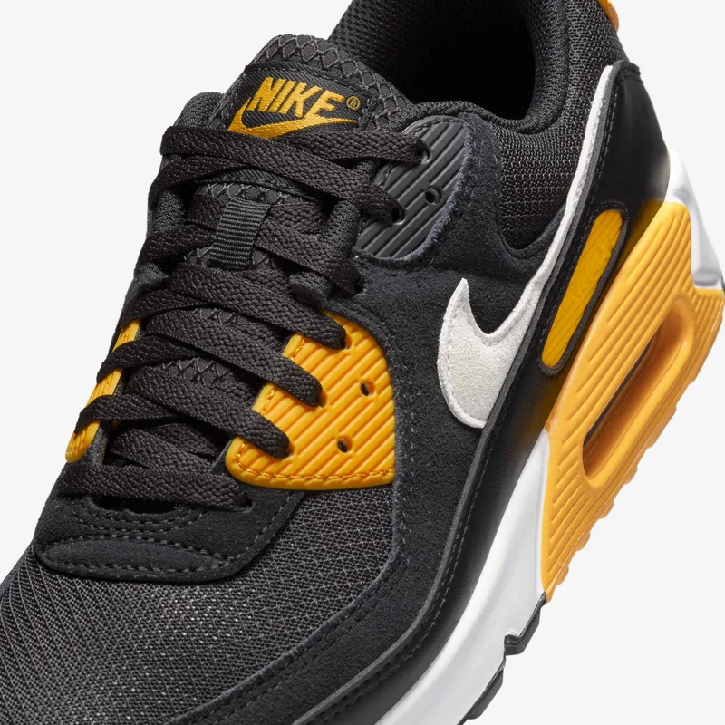 Nike Men's Air Max 90 Shoes