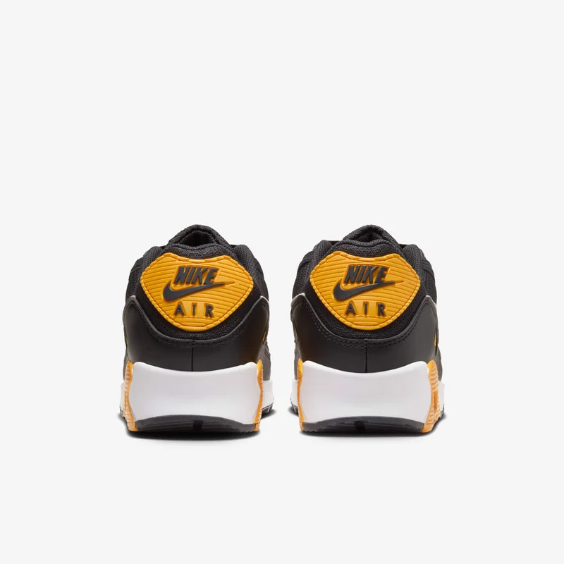 Nike Men's Air Max 90 Shoes