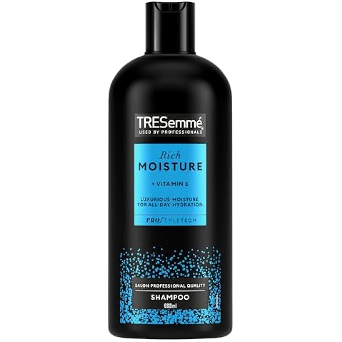 Tresemme RICH MOISTURE LUXURIOUS MOISTURE FOR ALL-DAY HYDRATION SHAMPOO FOR DRY, DAMAGED HAIR 6 X 680 ML