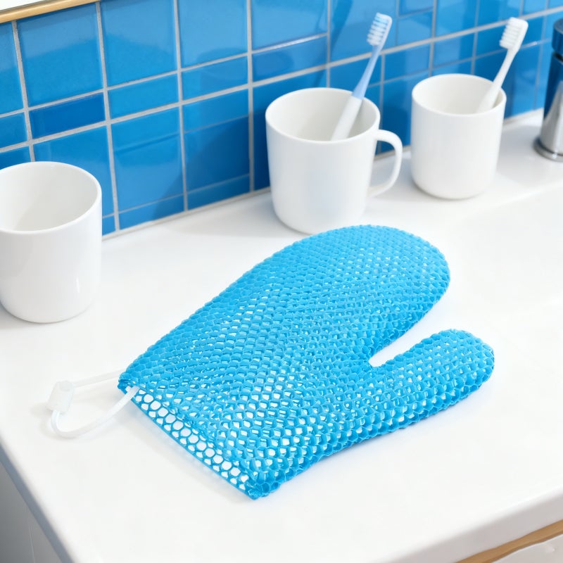 🚽 قفاز استحمام لتقشير الجسم من التي بتصميم قرص العسل باللون الأزرق السماوي - Image 4
