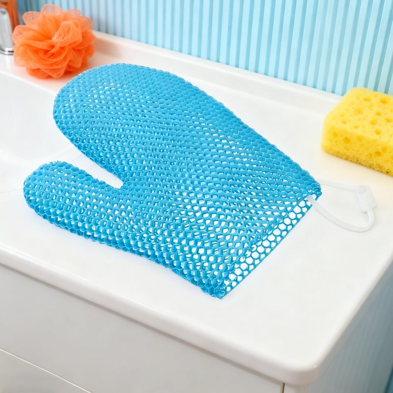 🚽 قفاز استحمام لتقشير الجسم من التي بتصميم قرص العسل باللون الأزرق السماوي - Image 5