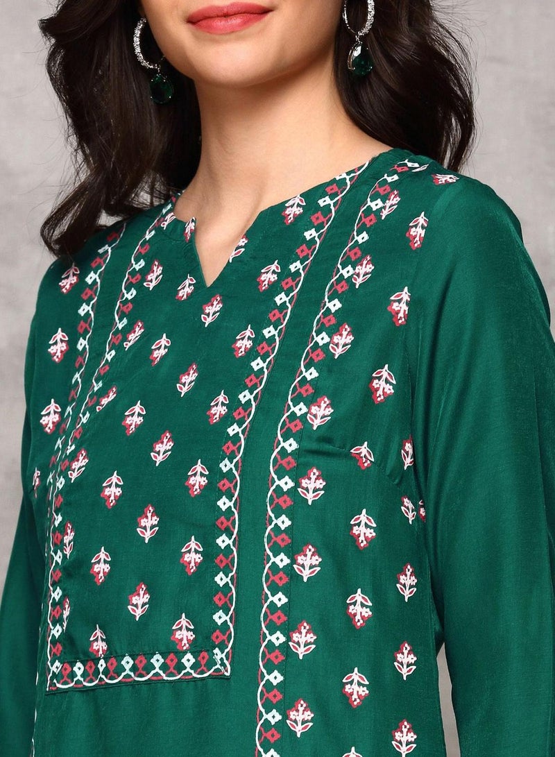 ISHIN Women's Green Chiffon Printed Tunic Full Length Casual Regular Fit Kurta Set  - Image 3