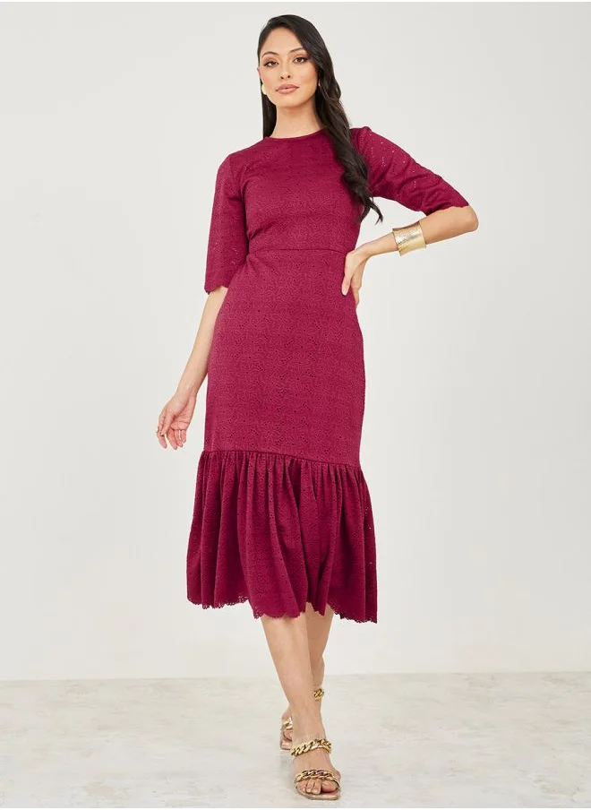 ستايلي Broderie Frill Hem Sheath Midi Dress