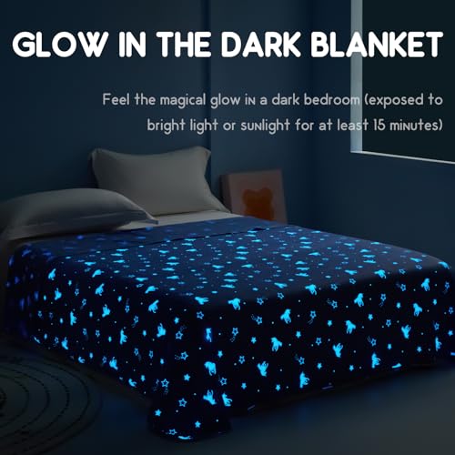 Elegear Cooling Blanket for Kids, Glow in The Dark Blanket, 59"" x 79"", Blue - Image 3