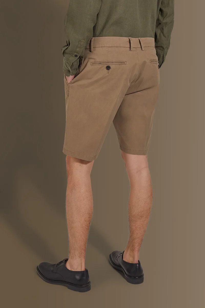 Doppelganger Brown Classic bermuda twill stretch construction - Taupe for Men | Best Price UAE