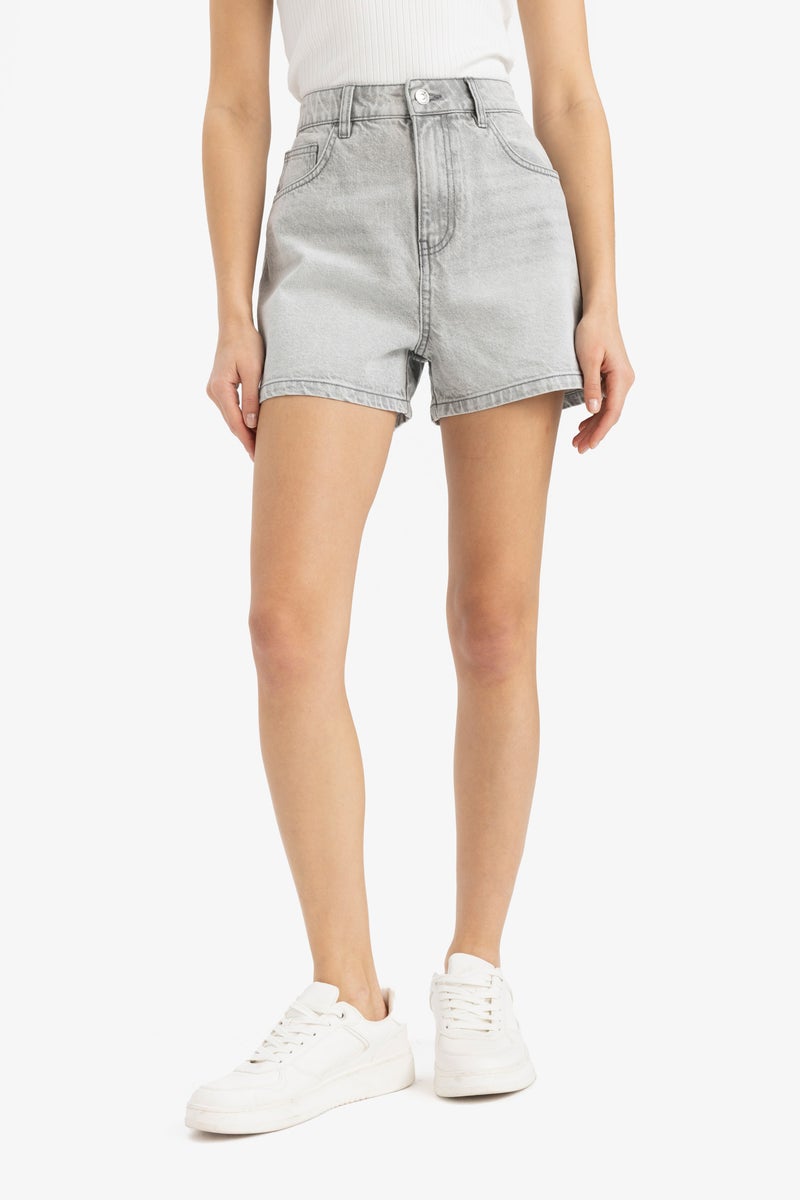 ديفاكتو شورت جينز قصير موم فيت بخصر عالي - Image 1