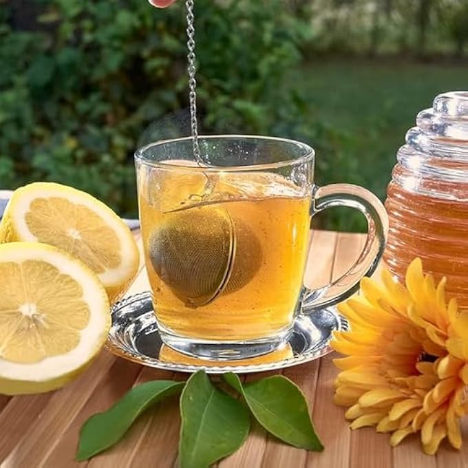 تيلاند فلتر شاي كروي متين من الفولاذ المقاوم للصدأ ذو شبكة دقيقة، حجم مثالي مناسب لأي إبريق شاي وأكواب وأكواب لنقع أوراق الشاي السائبة الخضراء والأسود والأعشاب من أولونغ، 65 مم - Image 4