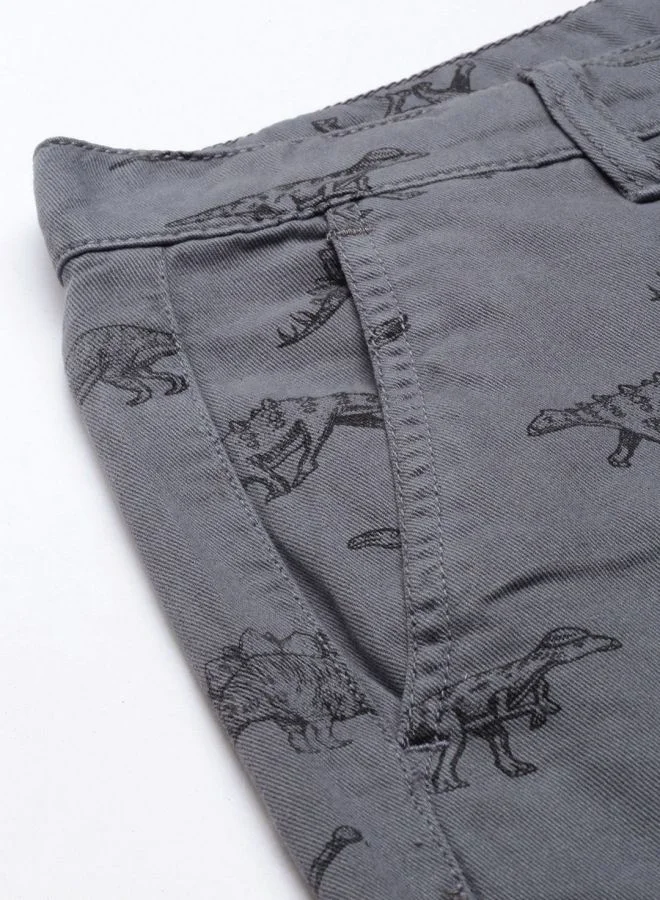 ذا انديان كراج كو Men Slim Fit Solid Mid-Rise Chino Shorts