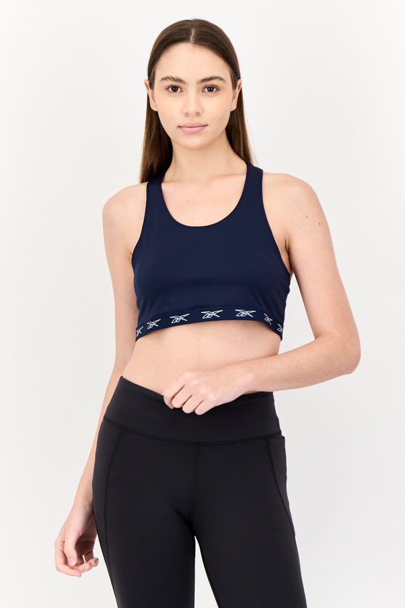 Reebok سوتيان رياضي نسائي مناسب بدون حشوة بشعار العلامة التجارية، أزرق داكن - Image 1