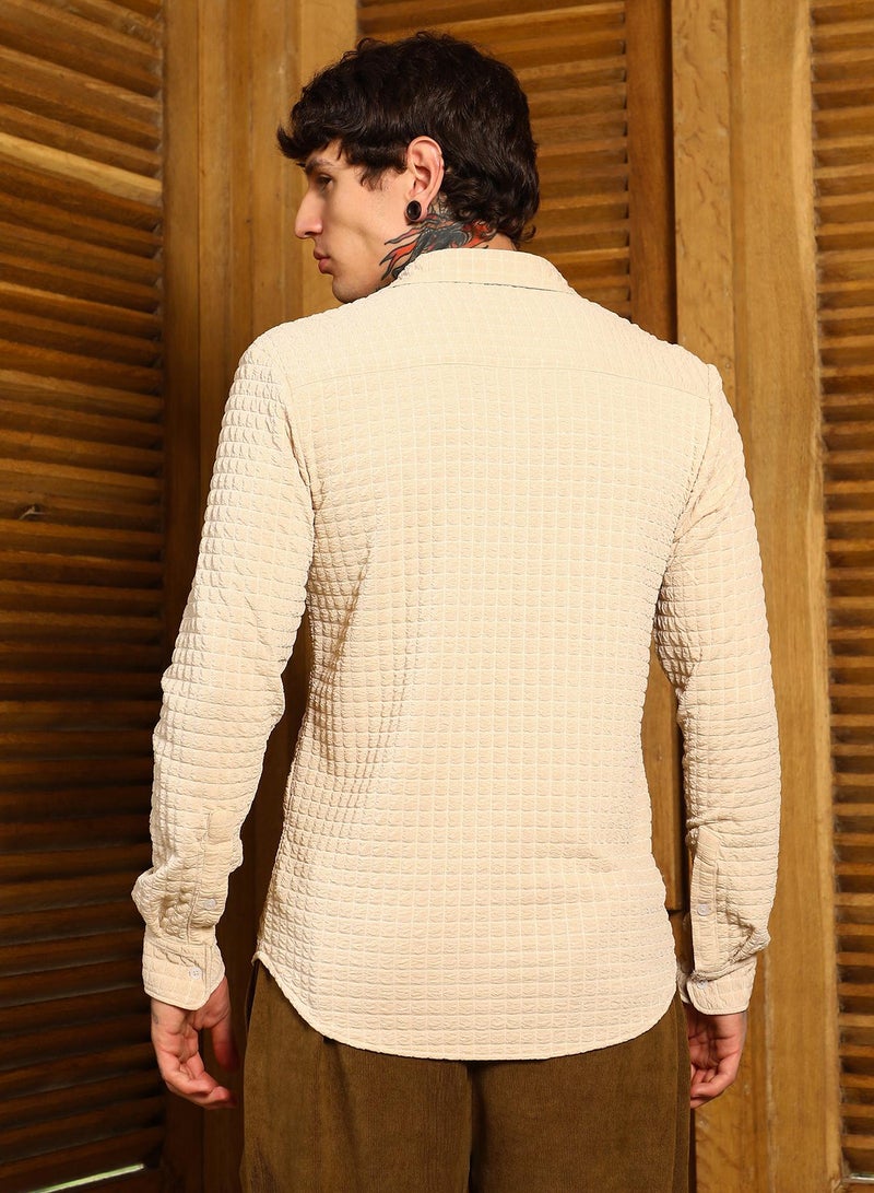 Campus Sutra Men's Ecru Beige Cube-Textured Shirt For Casual Wear | Spread Collar | Long Cuffed Sleeves | Button Closure | Shirt Crafted With Comfort Fit For Everyday Wear - Image 5
