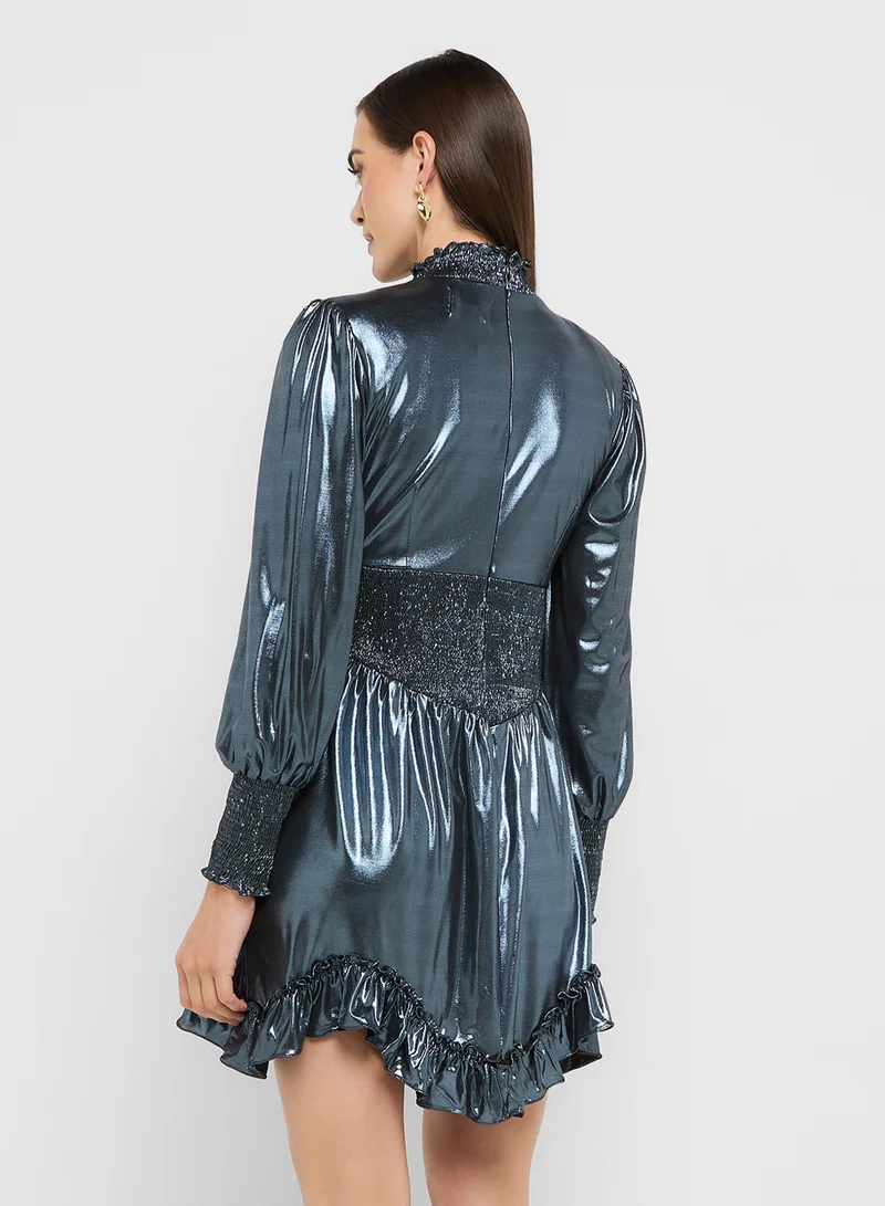 جينجر بوتيك eclat luxe keyhole detail metallic pleated dress