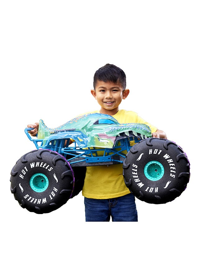 Hot Wheels HW R/C 1:6 شاحنات الوحش ميغا وركس - Image 1