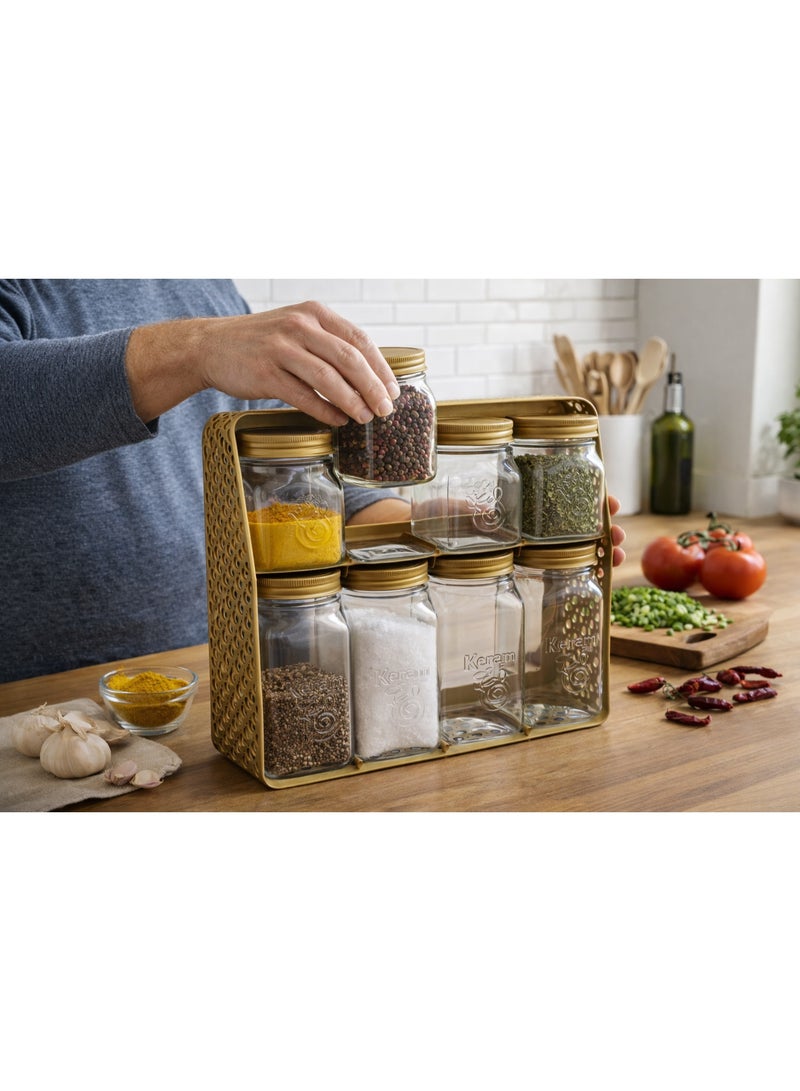 طقم برطمانات توابل وبهارات شفافة بأغطية مع حامل معدني ذهبي منظم للمطبخ من مستويين - 8 قطع - Image 2