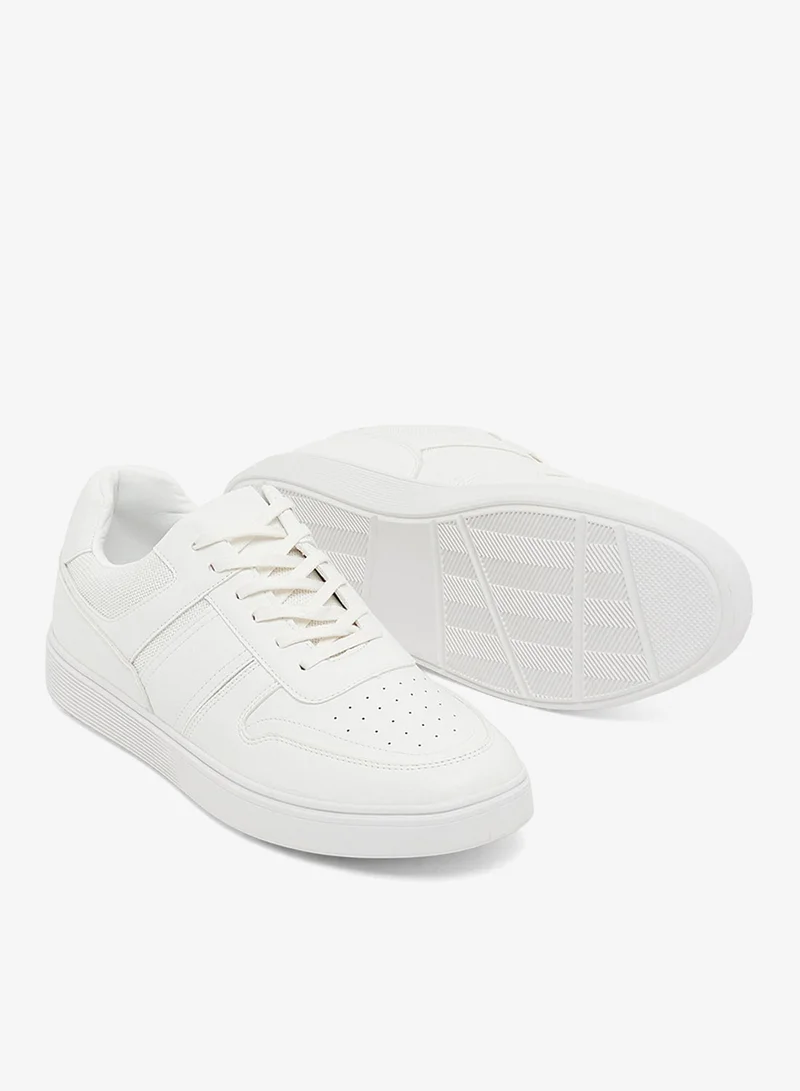 Seventy Five Casual Sneakers