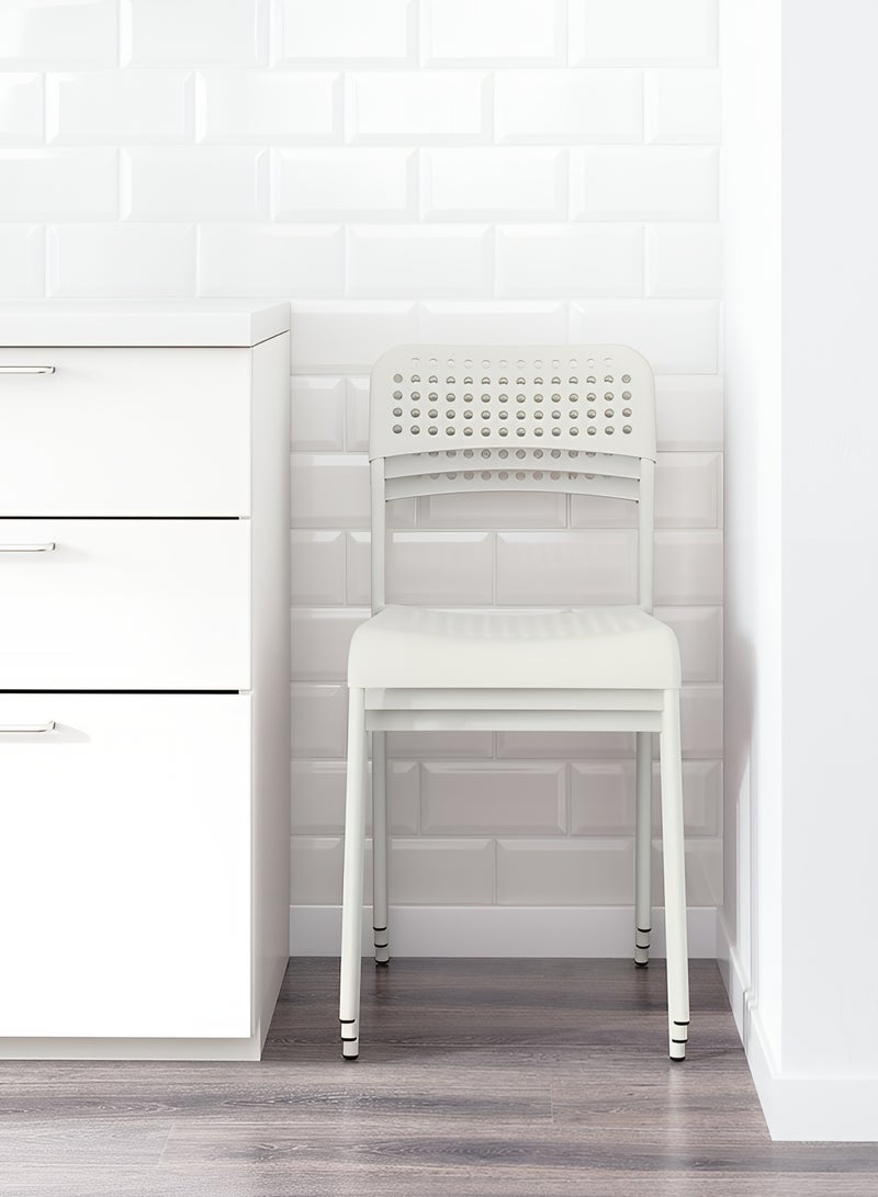 تايمي كرسي طعام بمقعد من البلاستيك وأرجل معدنية، قابل للتكديس وسهل التخزين، كرسي متعدد الاستخدامات لغرفة المعيشة والمطبخ وغرفة النوم و الحديقة والفناء والشرفة - أبيض - Image 3